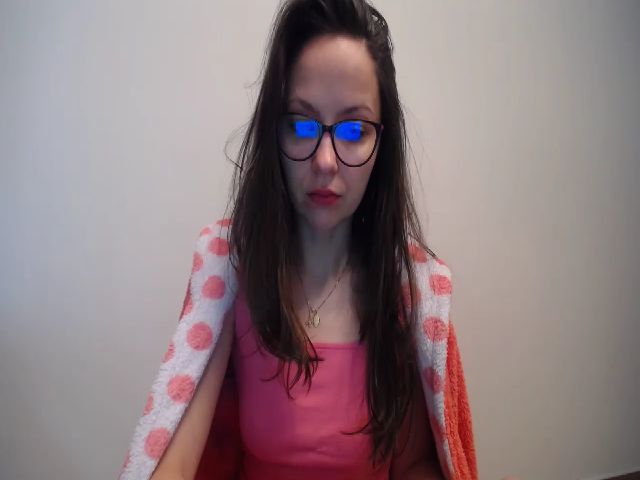 Live sex webcam photo for Zyanaa #272903610