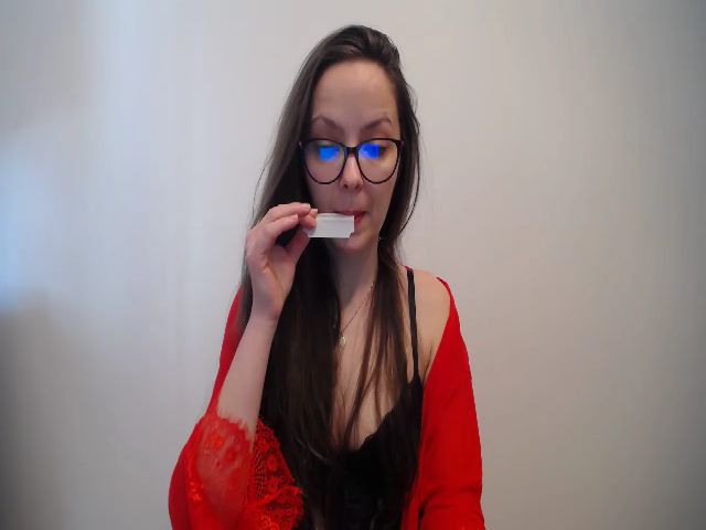 Live sex webcam photo for Zyanaa #272940466