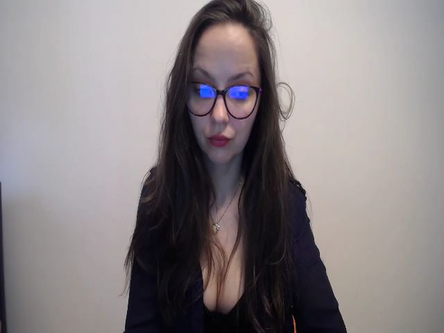 Live sex webcam photo for Zyanaa #272950876