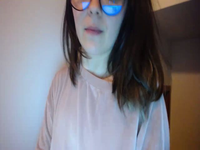 Live sex webcam photo for Zyanaa #272982829