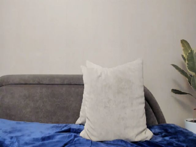 Live sex webcam photo for aAntoninAa #272853951