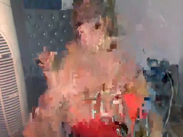 Live sex webcam photo for adrianamilf #271916587