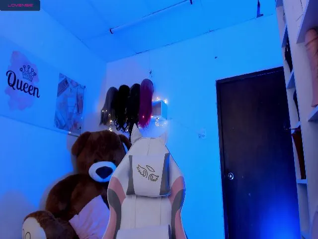 Live sex webcam photo for ainhoa_h #272222239