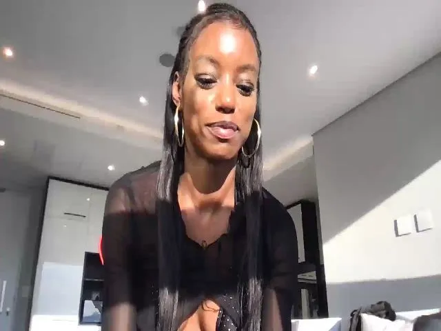 Live sex webcam photo for akaTiffany #272790631