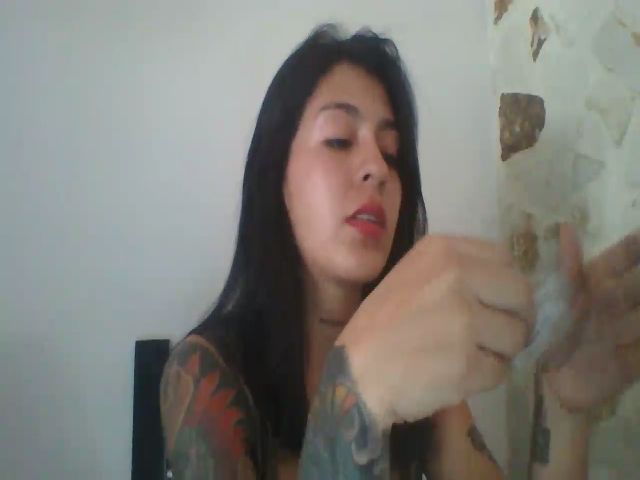 Live sex webcam photo for aleja_tatto #271778743