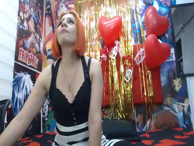 Live sex webcam photo for alice_hot02 #272398926