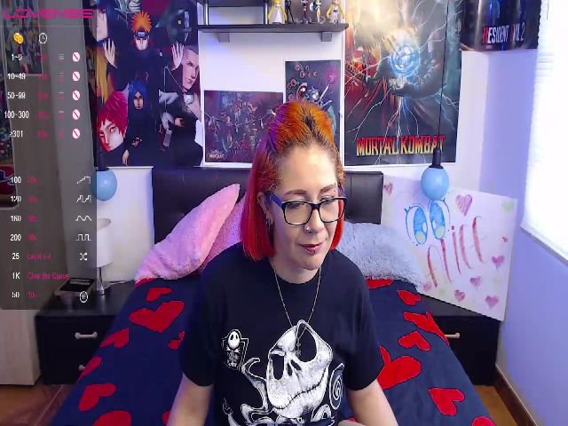 Live sex webcam photo for alice_hot02 #272500044