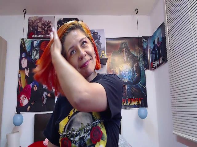 Live sex webcam photo for alice_hot02 #272678838