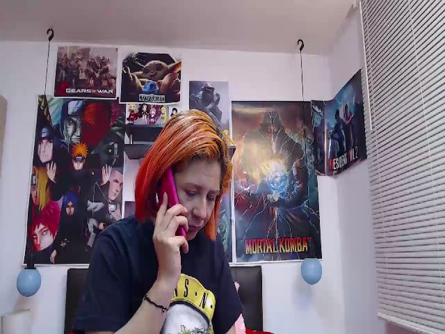 Live sex webcam photo for alice_hot02 #272679429