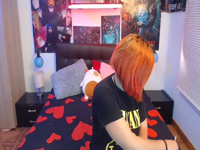 Live sex webcam photo for alice_hot02 #273012634