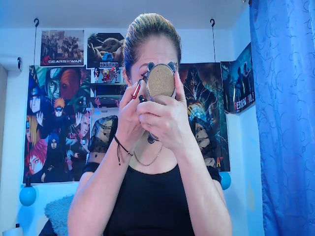 Live sex webcam photo for alice_hot02 #273178575