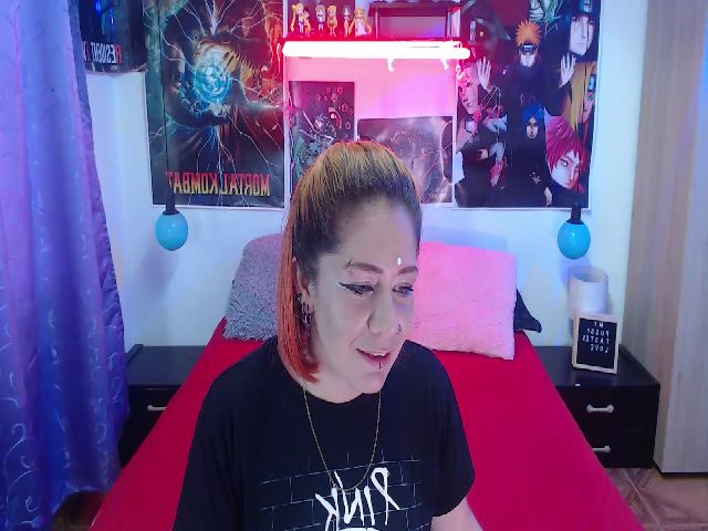 Live sex webcam photo for alice_hot02 #273233127