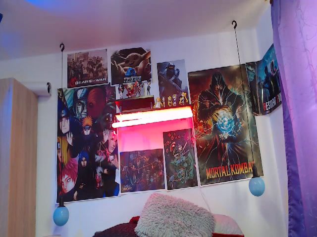 Live sex webcam photo for alice_hot02 #273370838