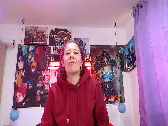 Live sex webcam photo for alice_hot02 #273625157