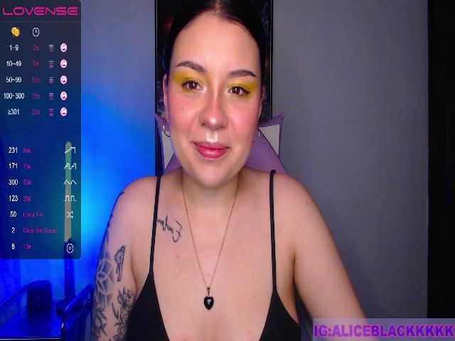 Live sex webcam photo for aliceblack_ #273211935