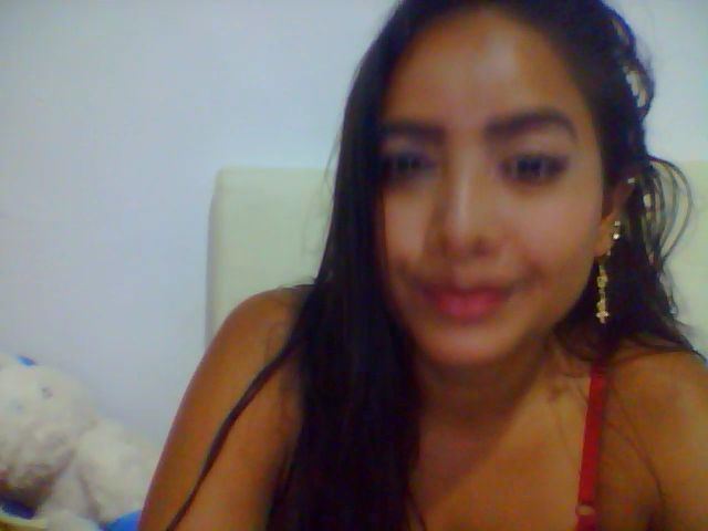 Live sex webcam photo for andrea_bugy #273089124