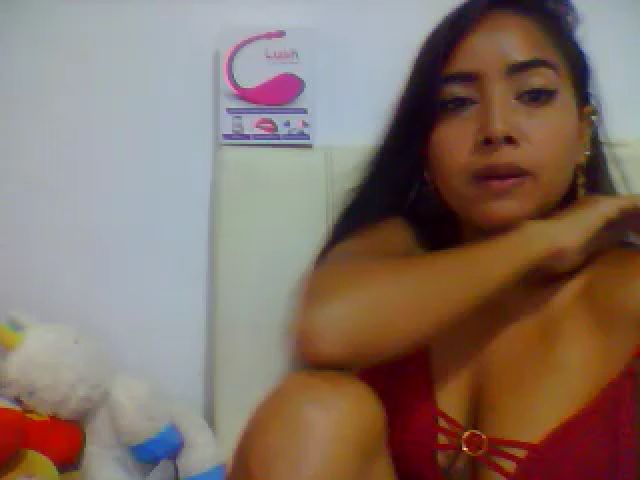 Live sex webcam photo for andrea_bugy #273090385