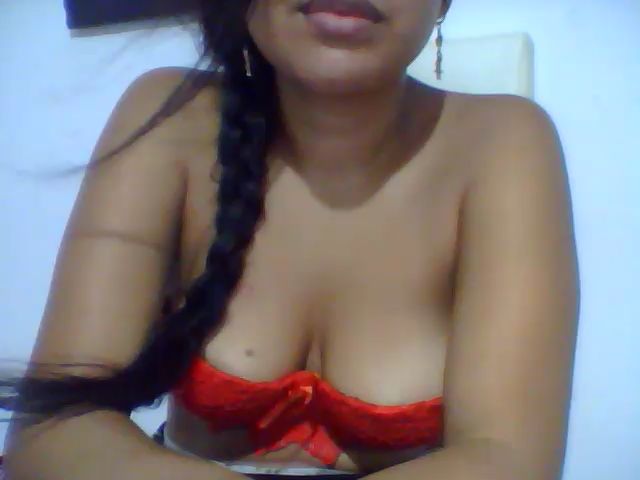 Live sex webcam photo for andrea_bugy #274194142