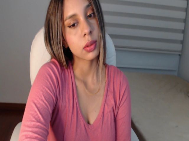 Live sex webcam photo for angelalovers #273468103