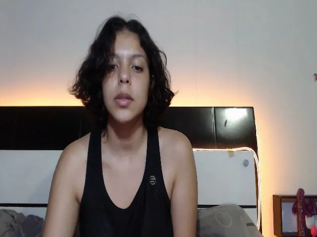 Live sex webcam photo for angelslilith #272458081