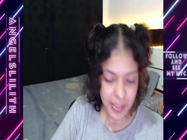 Live sex webcam photo for angelslilith #273078610