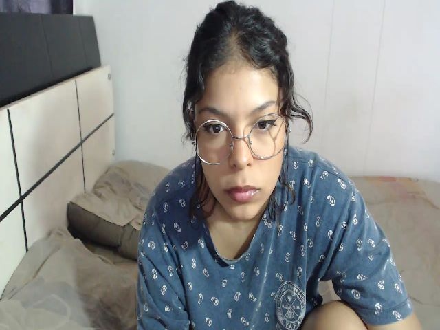 Live sex webcam photo for angelslilith #274199150