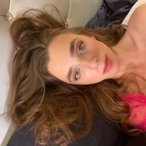 Live sex webcam photo for annabisoux #290389557