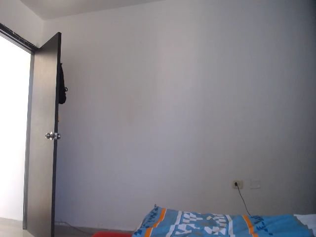 Live sex webcam photo for antonellasea #272134733