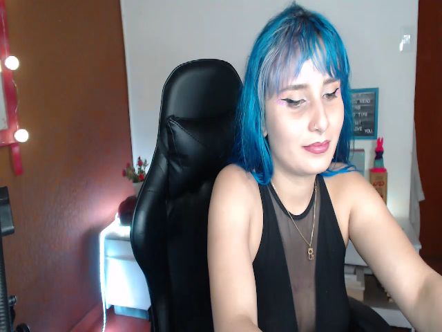 Live sex webcam photo for ari_hillberry #271878913