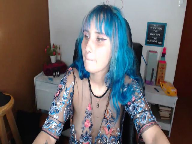 Live sex webcam photo for ari_hillberry #271900734