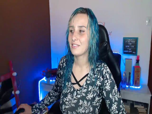 Live sex webcam photo for ari_hillberry #272090974