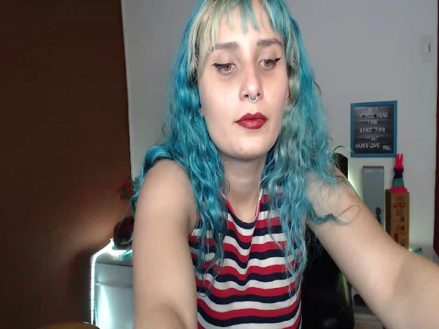 Live sex webcam photo for ari_hillberry #272258898