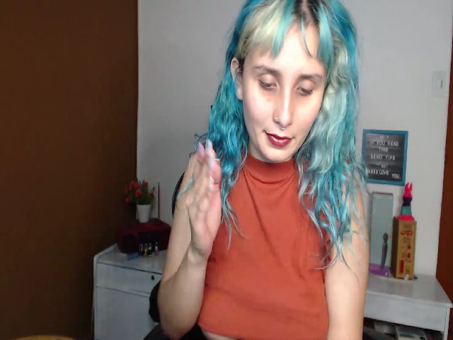 Live sex webcam photo for ari_hillberry #272272639