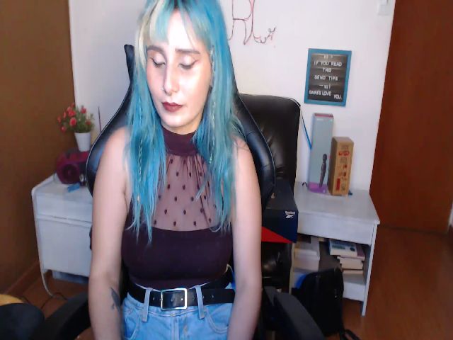 Live sex webcam photo for ari_hillberry #272335573