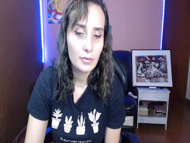 Live sex webcam photo for ari_hillberry #273488267