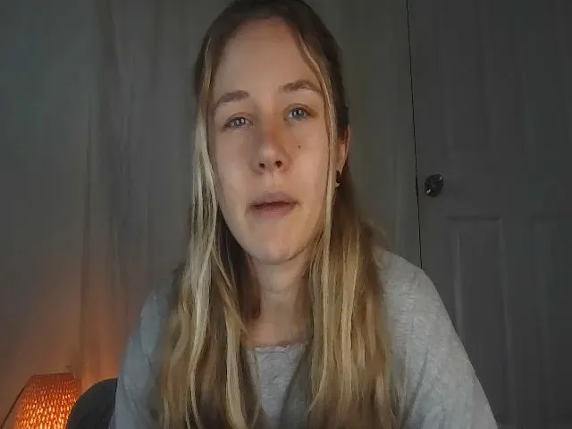 Live sex webcam photo for astropoet #273045355