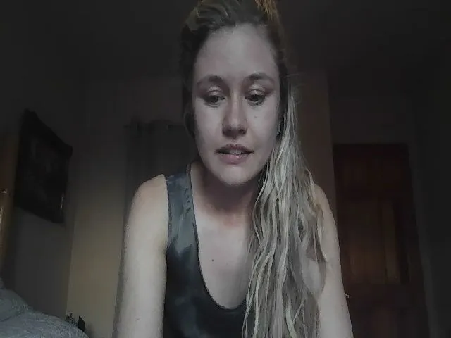 Live sex webcam photo for astropoet #273498917