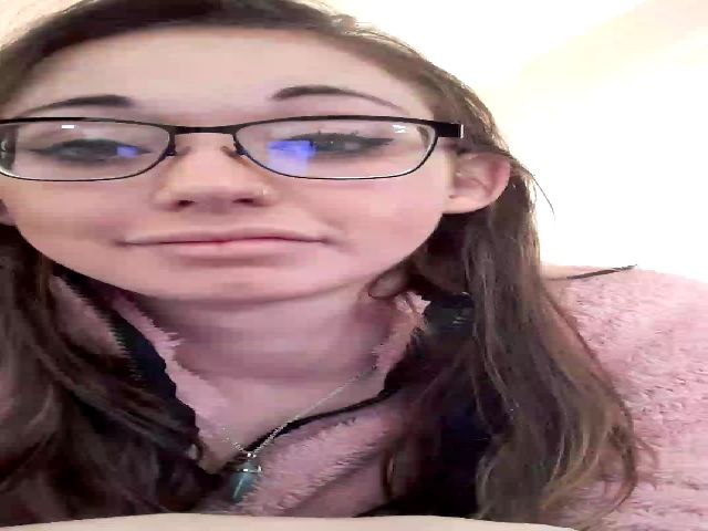 Live sex webcam photo for audreyskyee #272746668