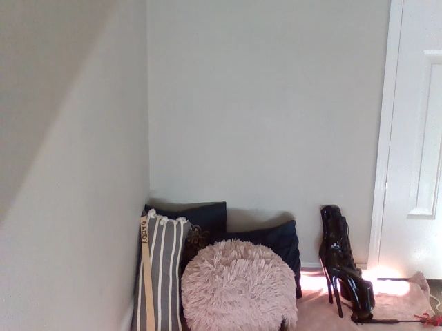 Live sex webcam photo for audreyskyee #272896716