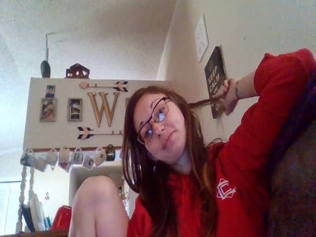 Live sex webcam photo for audreyskyee #273264376