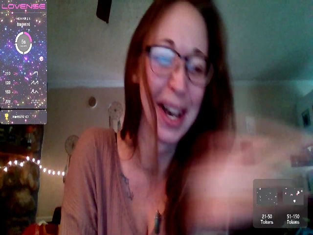 Live sex webcam photo for audreyskyee #273330996