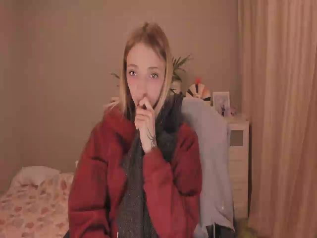 Live sex webcam photo for baby_gopn1k #272129648