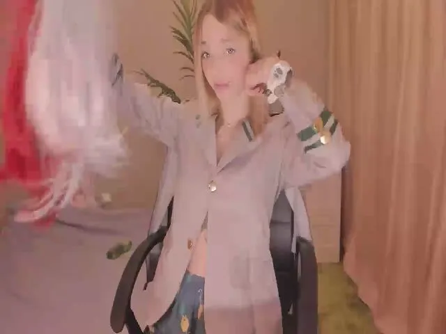 Live sex webcam photo for baby_gopn1k #272236256