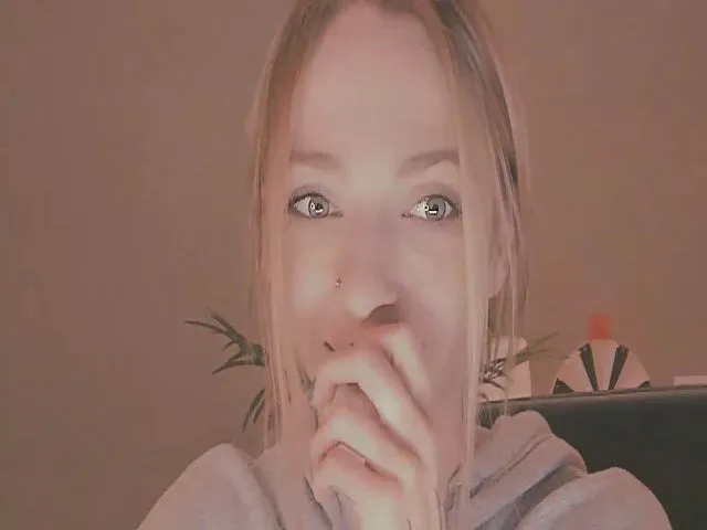 Live sex webcam photo for baby_gopn1k #272305231