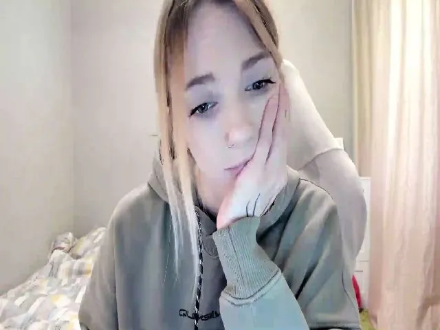 Live sex webcam photo for baby_gopn1k #272497309