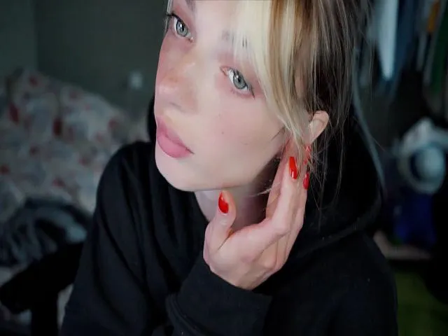 Live sex webcam photo for baby_gopn1k #273801987