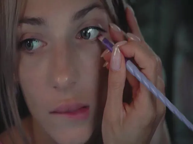 Live sex webcam photo for baby_gopn1k #274144619