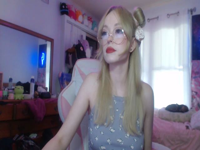 Live sex webcam photo for bbybug #273574986