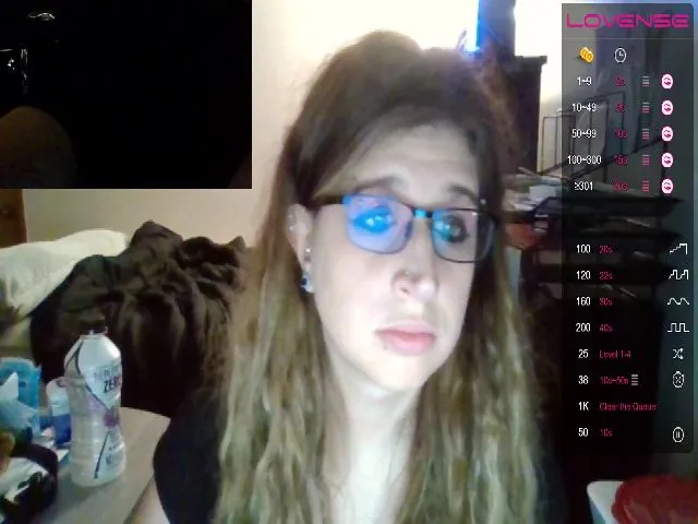 Live sex webcam photo for bigboobedbear #273945164