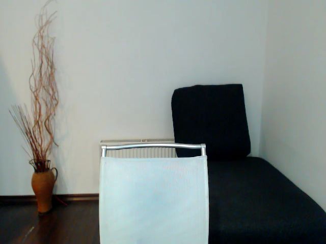 Live sex webcam photo for bony_2 #271785497